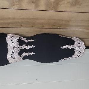 Formal dresss black and gold